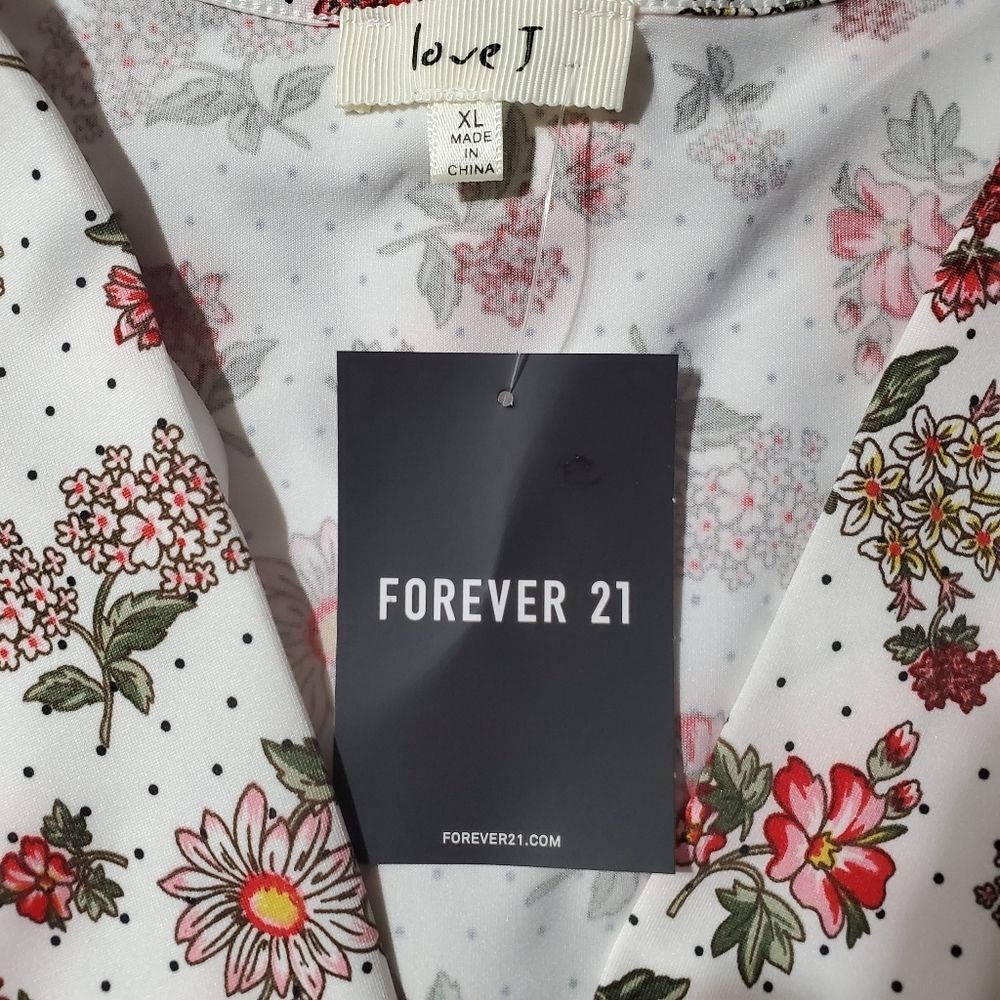 Floral Drawstring front Crop top XL - Picture 5 of 7